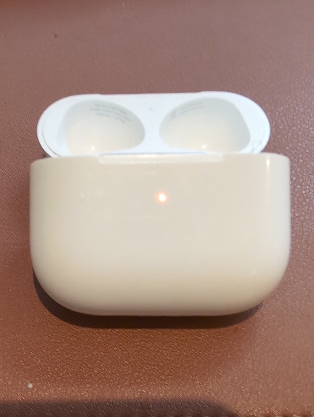 Apple Air Pods 3 Gen A2897 White Earbud Charging Case (Only)